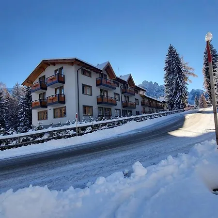 Hotel Fantelli Folgarida